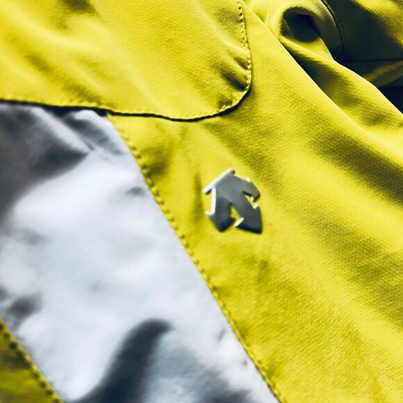 Descente Womens Hi-Viz Yellow Ski Jacket Coat 6 Hood Titan Thermo D1-9622 Snow - Picture 14 of 16